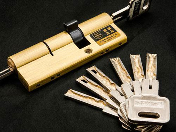 玉溪市24小时上门开锁公司