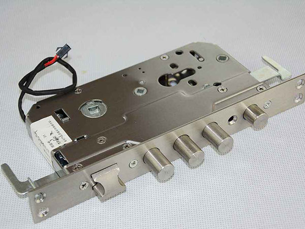 玉溪市24小时上门开锁公司